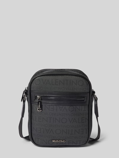 VALENTINO BAGS Crossbody Bag mit Allover-Logo-Print Modell 'Tracollina' Anthrazit 1