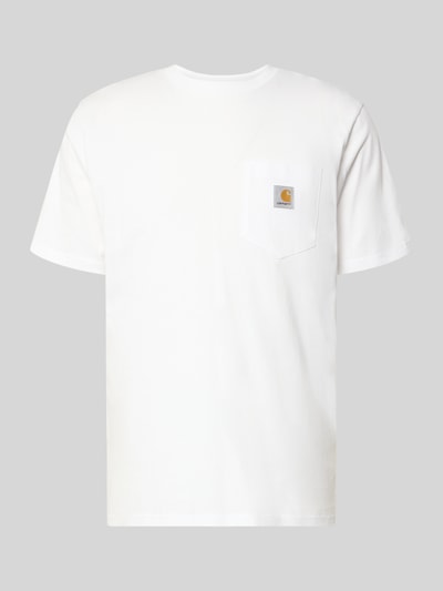 Produktfoto, Regular Fit T-Shirt mit Logo-Patch von Carhartt Work In Progress, weiß, reine Baumwolle, Brusttasche, Rundhalsausschnitt