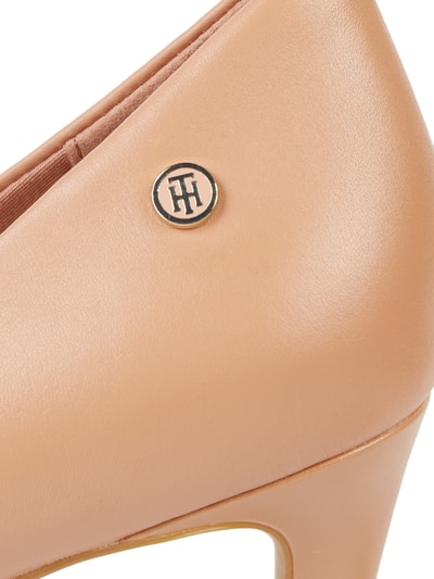 Tommy Hilfiger Pumps aus Leder mit Pfennigabsatz Sand 2