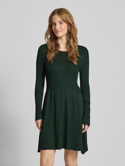 Only Sukienka lekko rozkloszowana z dzianiny z mieszanki wiskozy model ‘ALMA’ Ciemnozielony 4