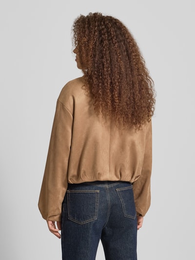 ONLY Bluzon o kroju regular fit z wykładanym kołnierzem model 'EVA' Camel 5