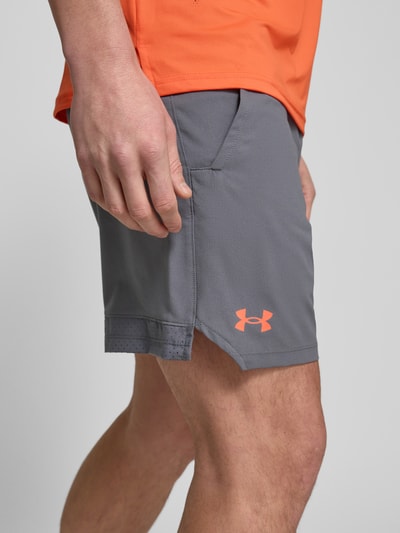 Under Armour Regular fit korte broek met zijsplitten, model 'Vanish' Antraciet - 3