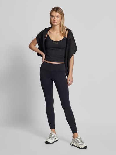 Guess Activewear Top z aplikacją z logo model ‘MARIKA’ Czarny 1