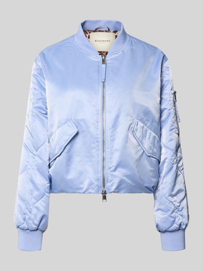 Productfoto, lichtblauwe bomberjack met klepzakken, regular fit, opstaande kraag, tweewegsrits, model 'HADY' van Beaumont Amsterdam, satijnachtige textuur