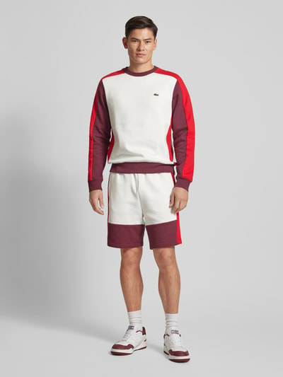 Lacoste Szorty z dzianiny dresowej o kroju regular fit w stylu Colour Blocking Biały 1