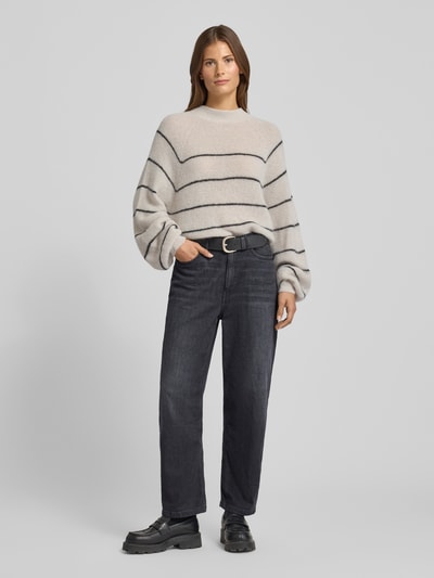 Drykorn Sweter z dzianiny o kroju oversized ze stójką model ‘LARELY’ Piaskowy 1