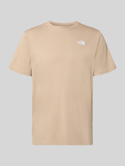 Produktfoto, T-Shirt mit Label-Stitching und Rundhalsausschnitt von The North Face aus Baumwoll-Mix in Beige, Regular-Fit, Rückenlänge 72 cm bei Größe M.