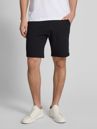 Christian Berg Men Sweatshorts mit Eingrifftaschen und Gesäßtasche Black 4
