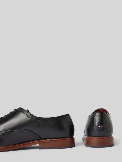 Tommy Hilfiger Lederderby mit Label-Detail Modell 'THUNIT' Black 2