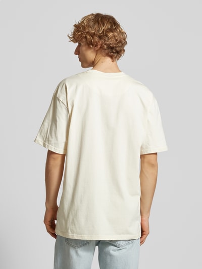 KARL KANI T-Shirt mit Label-Stitching Beige 5