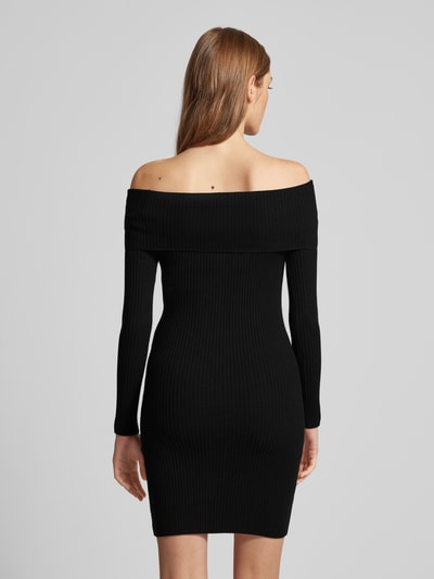 Review Off-Shoulder-Kleid in Ripp-Optik Black 5