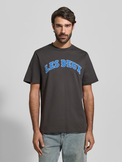 Les Deux T-shirt z nadrukiem z logo Model „Brady” Ciemnoszary 4