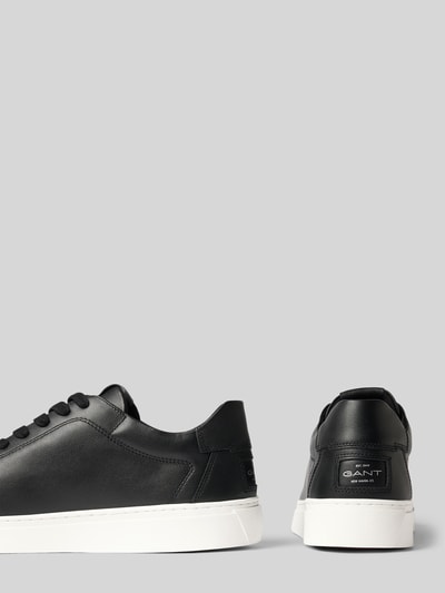 Produktfoto, zwarte sneakers van rundleer model 'McJulien' van GANT, Heren sneakers, witte zool, egale structuur