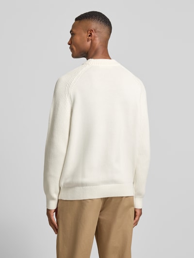 Selected Homme Sweter z dzianiny o kroju regular fit z czystej bawełny model ‘DERECK’ Złamany biały 5