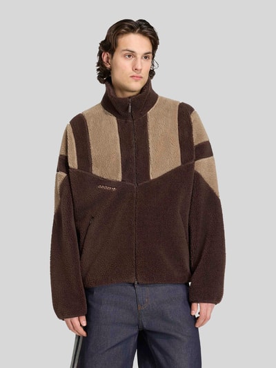 adidas Originals Relaxed Fit Teddyjacke mit Logo-Stickerei Dunkelbraun 4