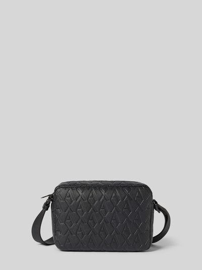 Produktfoto, Handtasche mit Logo-Muster von ARMANI EXCHANGE in Schwarz, rechteckige Form, sichtbares Label, strukturierte Oberfläche.
