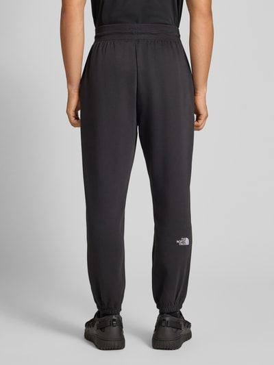 The North Face Regular fit sweatpants met labelstitching Zwart - 5