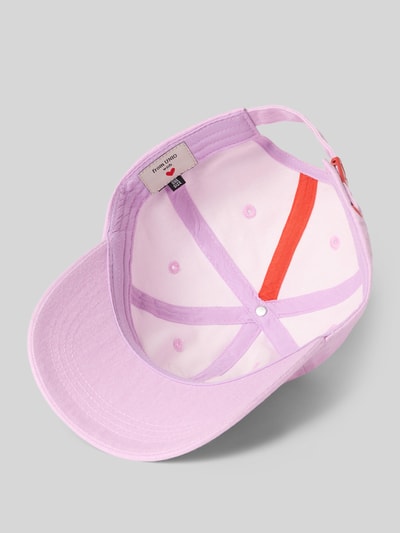 Produktfoto, Base Cap mit Allover-Logo-Print Modell 'Kobe' von Unio z bawełny, nadruk z logo na całej powierzchni, wyhaftowany motyw, różowe odcienie