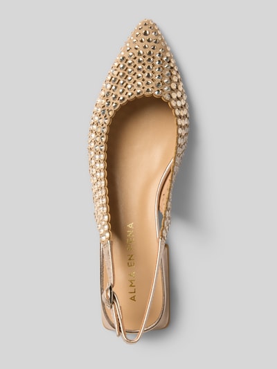 Produktfoto, ballerina's met siersteentjes van ALMA EN PENA in beige met puntige neus, gladde zool, riempje met doornsluiting, hakhoogte 3 cm bij maat 40