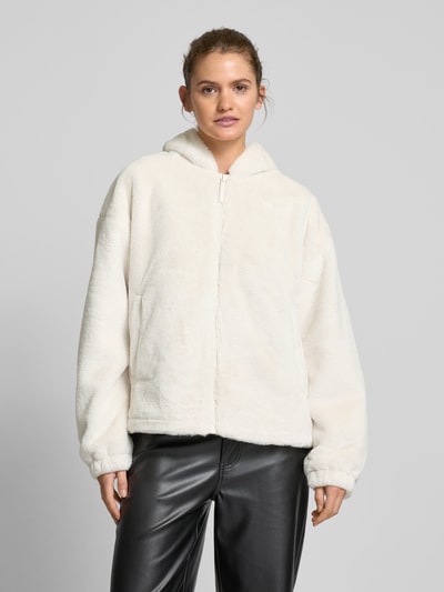 Review Winterjacke mit Kapuze Offwhite 4