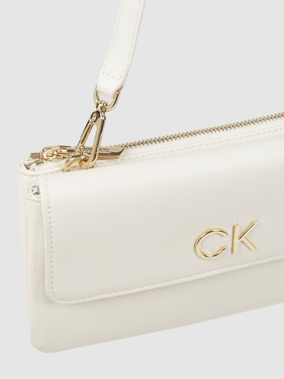 CK Calvin Klein Crossbody Bag in Leder-Optik   Ecru 6