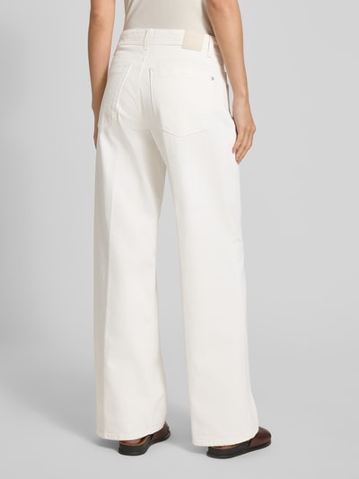 Brax Wide Fit Jeans mit Bindegürtel Modell 'MORGAN' Offwhite 5