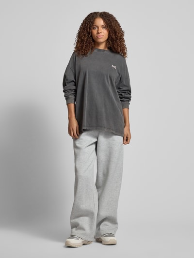 WEEKDAY Wide Leg Sweatpants mit elastischem Bund Hellgrau Melange 1