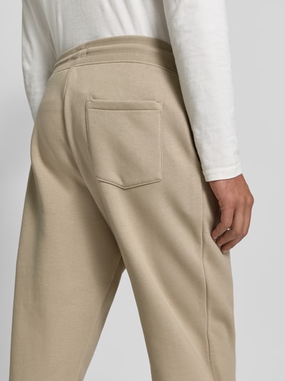 MCNEAL Sweatpants mit elastischem Bund und Gesäßtasche Mud 3