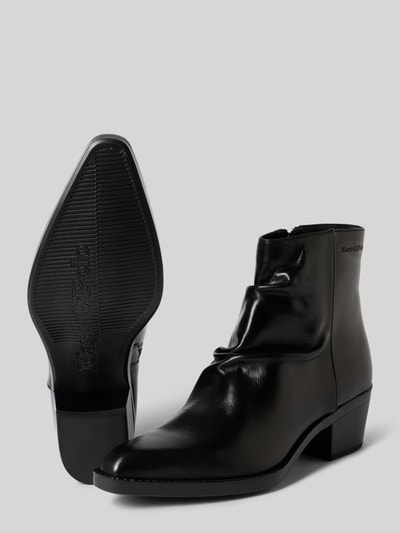 Produktfoto, schwarze Stiefeletten aus echtem Kalbsleder Modell 'Rodeo 2' von Marc O'Polo, glatte Oberfläche, Damen Stiefeletten