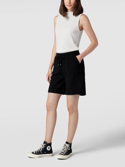 Christian Berg Woman Bermudas mit Strukturmuster Black 1