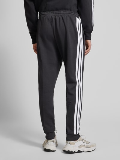 ADIDAS SPORTSWEAR Regular Fit Sweatpants mit Label-Stitching Black 5