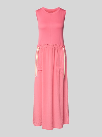 Produktfoto, Maxikleid mit Kordelzug an der Taille von Marc Cain, różowa mieszanka bawełny z dodatkiem streczu, taliowany fason, okrągły dekolt, długość tyłu 124 cm, szerokość w rozmiarze 36: 42 cm