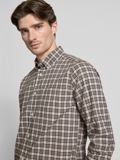 Barbour Freizeithemd mit Knopfleiste Oliv 3