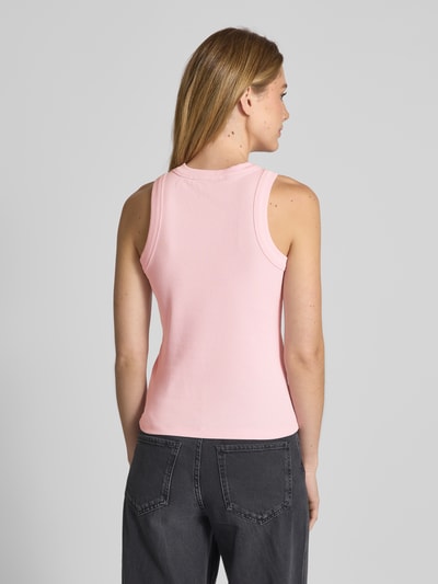 Vero Moda Top o kroju slim fit z mieszanki bawełny model ‘SMILE CAISA’ Różowy 5