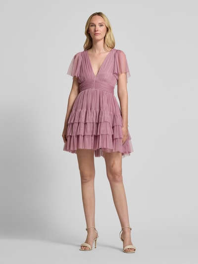 LACE & BEADS Cocktailkleid im Stufen-Look mit V-Ausschnitt Rose 1