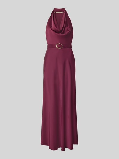 Produktfoto, Abendkleid mit Neckholder von Rinascimento aus bordeauxfarbenem Material-Mix mit Stoffgürtel und taillierter Passform, Maxikleid.