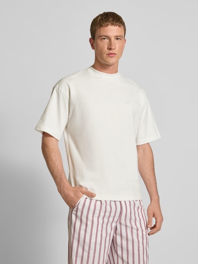 PROHIBITED T-Shirt mit Label-Stitching und Rundhalsausschnitt Offwhite 5