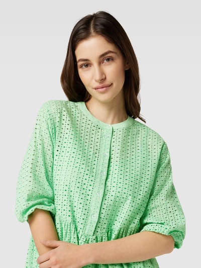 Soft Rebels Knielange jurk met broderie anglaise, model 'Brinley' Neon groen - 3