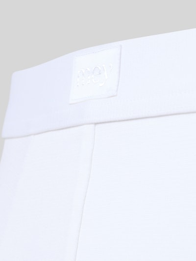 Produktfoto, Slip mit elastischem Bund und Label-Patch von Mey, mieszanka modalu z dodatkiem streczu, dopasowany krój, biała faktura