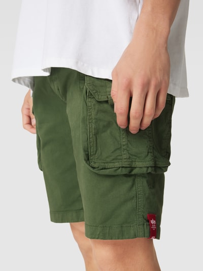 Alpha Industries Bermudy z kieszeniami cargo model ‘CREW’ Zielony 3