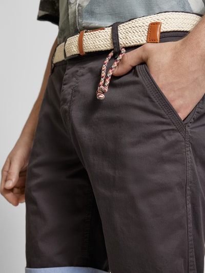 Redefined Rebel Regular Fit Shorts mit Gürtel in Flecht-Optik Modell 'MAGNUS' Anthrazit 3