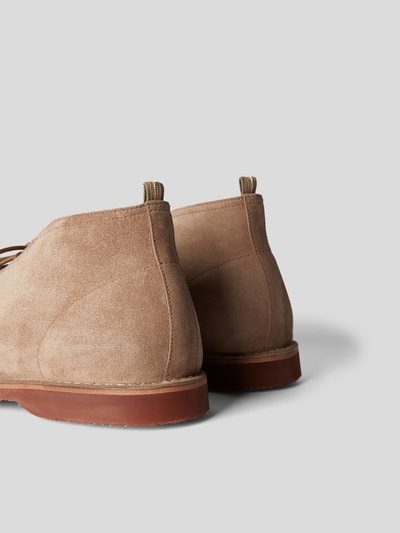 Officine Creative Desert Boots mit Mokassin-Naht Sand 3