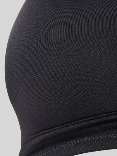 Produktfoto, Triangel-BH mit leicht wattierten Cups von Jake*s Casual aus schwarzem Stretch-Material mit feiner Textur, Detailaufnahme