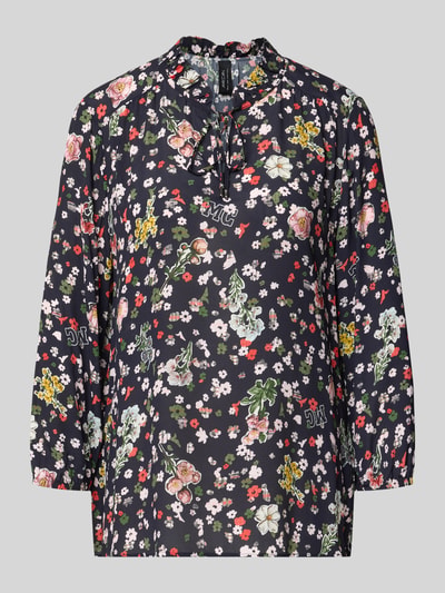 Produktfoto, Relaxed Fit Bluse aus reiner Viskose von Marc Cain, buntes Blumenmuster, langärmlig, Stehkragen mit Rüschen, Tunnelzug.