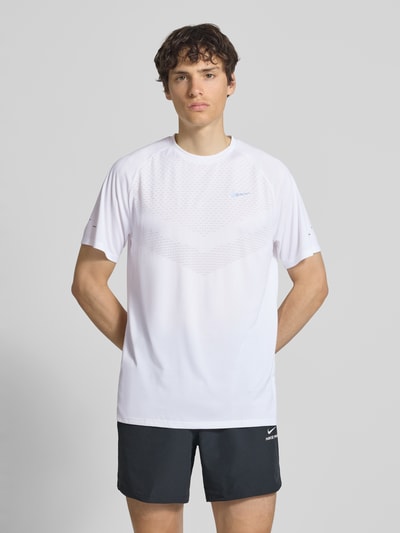 Nike Training Funktionsshirt mit Logo und Rundhalsausschnitt Modell 'Stride' Weiss 4