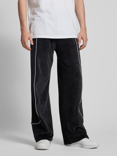 REVIEW Regular Fit Trackpants mit Logo-Stitching Black 4