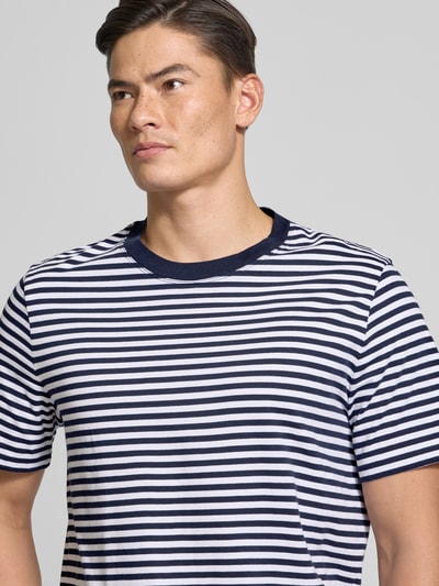 Armedangels T-shirt o kroju relaxed fit z czystej bawełny Ciemnoniebieski 3