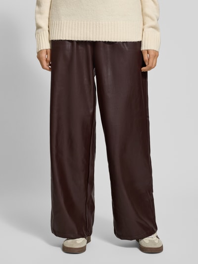 VILLA SOPHIE Wide Fit Stoffhose in Leder-Optik Modell 'Judy' Dunkelbraun 4