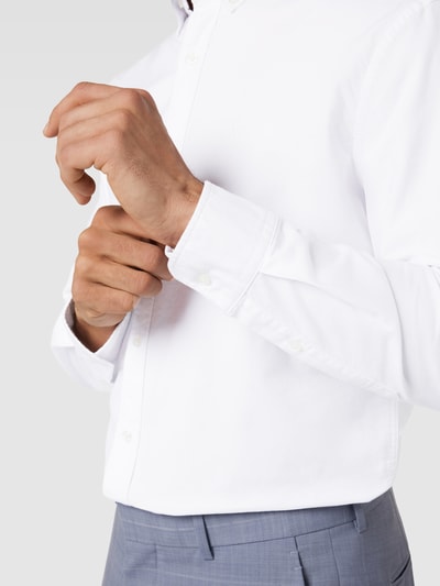 MCNEAL Freizeithemd mit Button-Down-Kragen Weiss 3