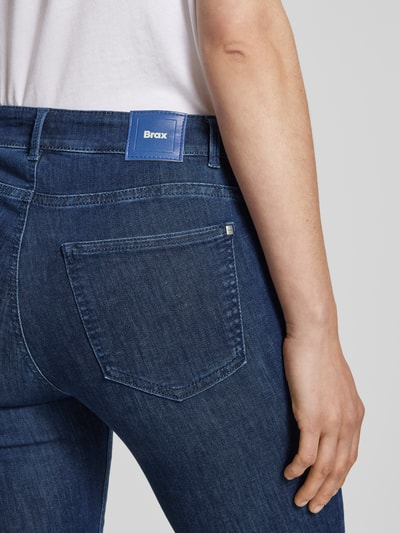 Brax Caprijeans mit Ziersteinbesatz Modell 'SHAKIRA' Dunkelblau 3